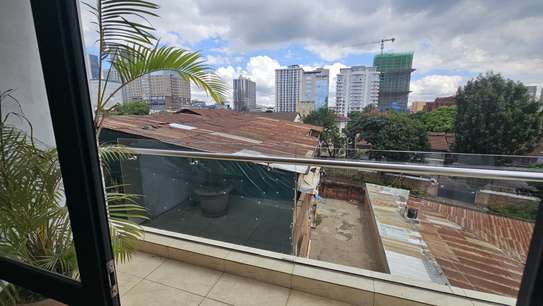 3 Bed Apartment with En Suite at Parklands Road image 11