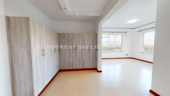 Furnished 5 Bed Apartment with En Suite at General  Mathenge image 4