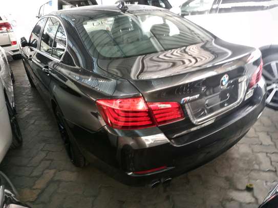 BMW 320i mi sports black image 3