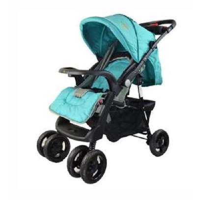 Foldable Baby Stroller With a Reversible Handle image 3