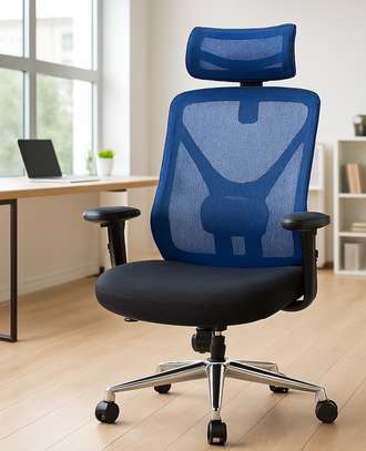 Office Chair: Mesh Back Office Chair image 5