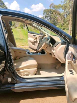 Nissan Teana 2015 Model Beige Leather seats image 6