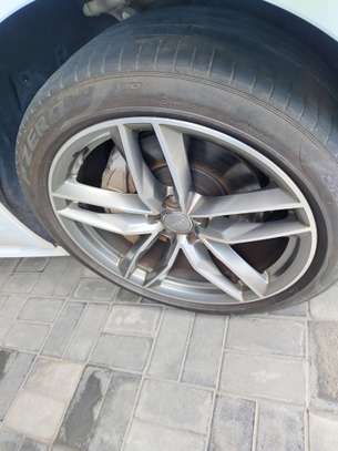 Audi A8 2018 Quattro S-line image 4