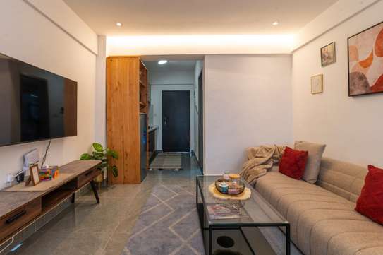 Furnished 1 Bed Apartment with En Suite in Riverside image 8