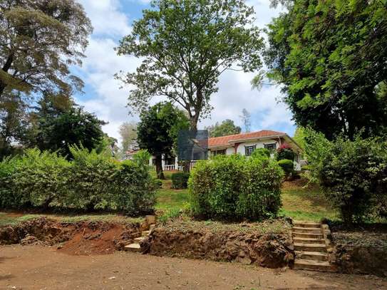 4 Bed House with En Suite at Lavington image 8