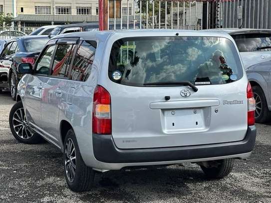 TOYOTA PROBOX image 3