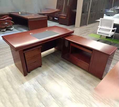 Executive Desks : 1800mm Executive Office Desk image 8