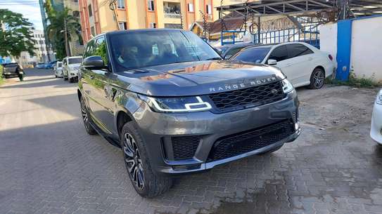 Land Rover Sport image 3