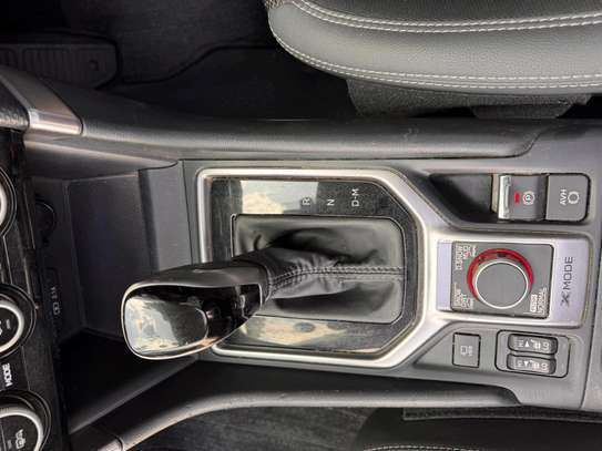 Subaru Forester E-boxer Blue Sunroof blue image 7