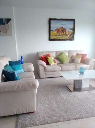 Furnished 2 Bed Apartment with En Suite at Rhapta Road image 1