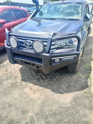 Toyota Hilux double 4*4 image 7