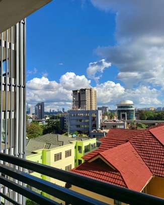 Serviced 1 Bed Apartment with Gym at School Lane image 10