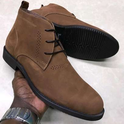 Semi Casual Official Leather Boots
38 to 45
Ksh.4500 image 1