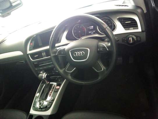 Audi A4 silver image 6