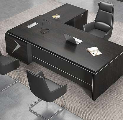 Office Desk: 1.6M Modern Aesthetic Corporate Desk image 4