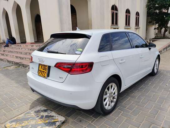 Audi A3 white image 2