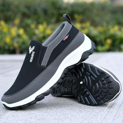Fashion Casual rubbers restocked 40-44 image 1
