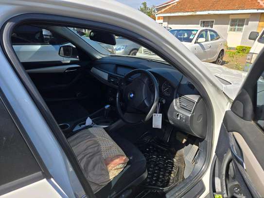 BMW X1 SUV White Luxury Compact Performance image 8