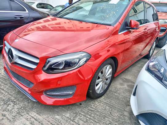 Mercedes Benz A180red image 10