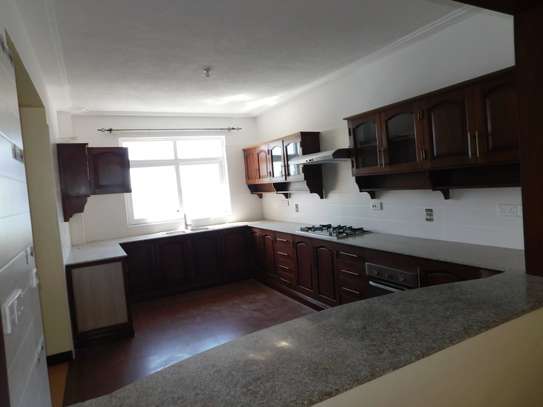 3 Bed Apartment with En Suite in Mkomani image 5