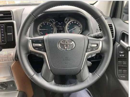 2021 Toyota land cruiser Prado TX petrol image 9