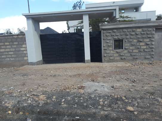 4 Bed House with En Suite in Ongata Rongai image 10