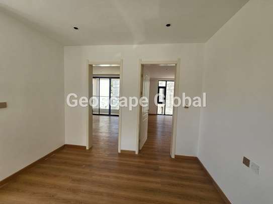 5 Bed Townhouse with En Suite in Lavington image 5