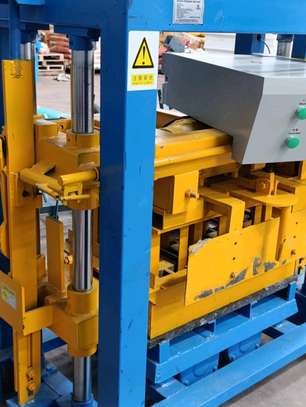 Block Making Machine image 3