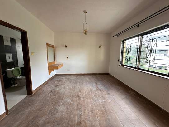 3 Bed Apartment with En Suite at Kileleshwa image 1