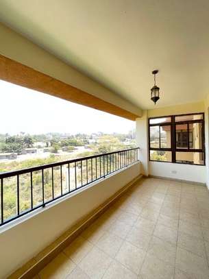 4 Bed Apartment with En Suite in Kileleshwa image 11