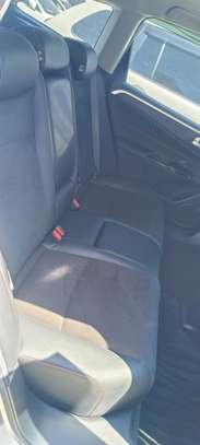 Honda Jade hybrid Silver 2018 image 6