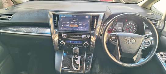 Toyota Alphard 2018 Double sunroof image 7