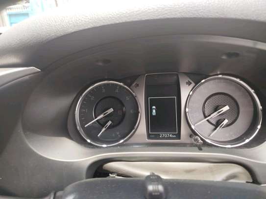 Toyota Hilux 4wd double cabin 2021 image 6