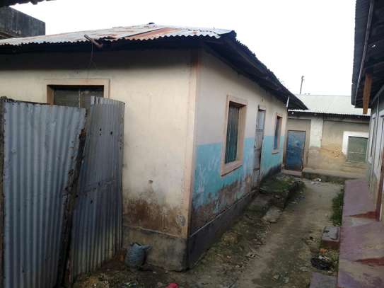 House on sale quick in bamburi mtambo. image 5