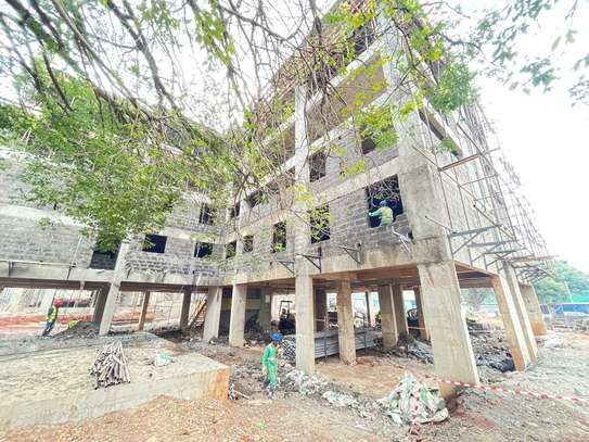 Studio Apartment with En Suite at Near Mountain Mall image 3