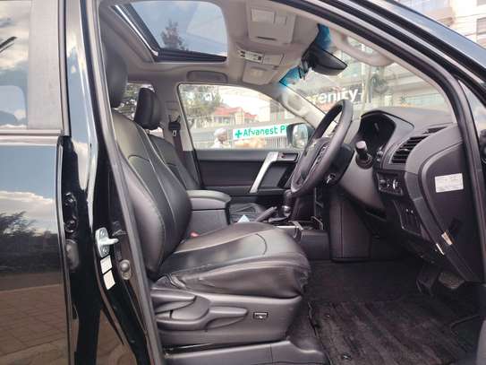 Toyota Prado TX, 2019 model image 3