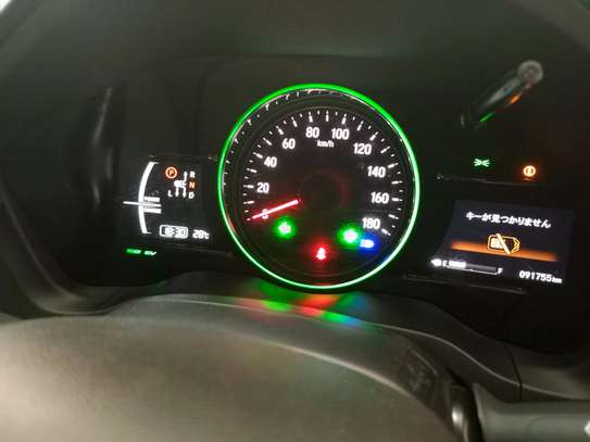 Honda vezel 2018 model image 3