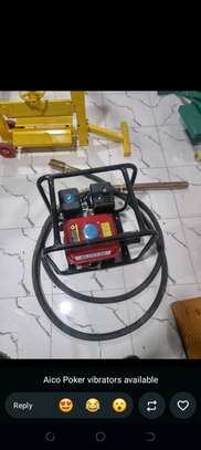 Poker shaft vibrator image 2