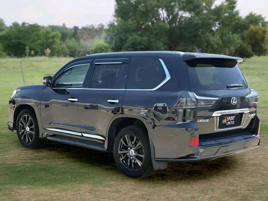 Toyota Lexus diesel for sale in Kenya image 5