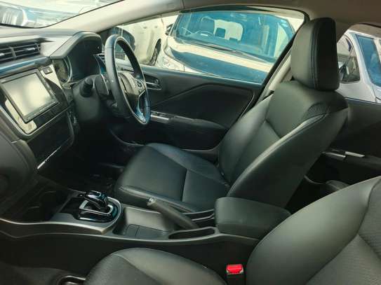 Honda Grace hybrid 2018 image 5