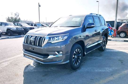 Toyota Prado SUV VX-L Gray Spacious Interior Alloy Wheels image 2