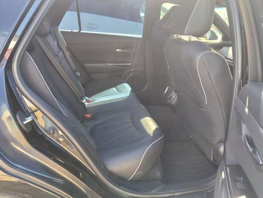 Crown RS 2019 model /sunroof image 6