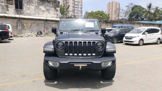 Jeep Wrangler Sahara Black 2019 image 11