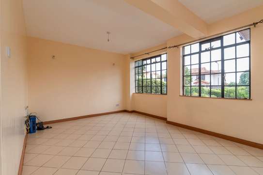 4 Bed Townhouse with En Suite in Thika image 31