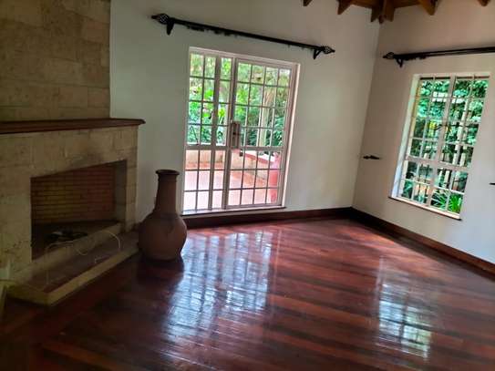 5 Bed Townhouse with En Suite in Lower Kabete image 2