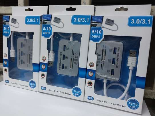 3 Port USB 3.0 Hub with Card Reader Multi-in-1 Memory Adapt image 3