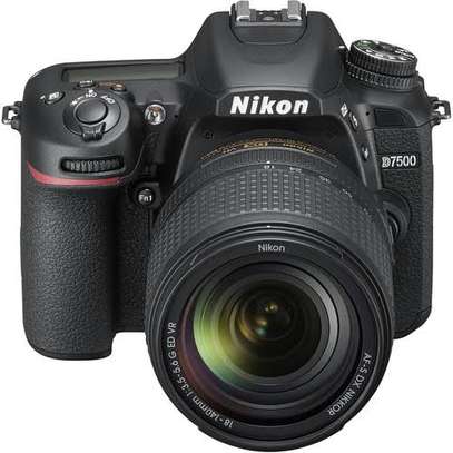Nikon D7500 DSLR Camera with 18-140mm Lens image 1