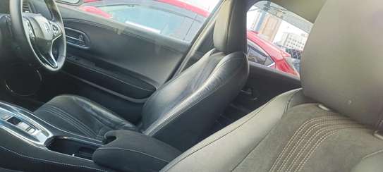 Honda Vezel Hybrid RS Red 2018 image 7