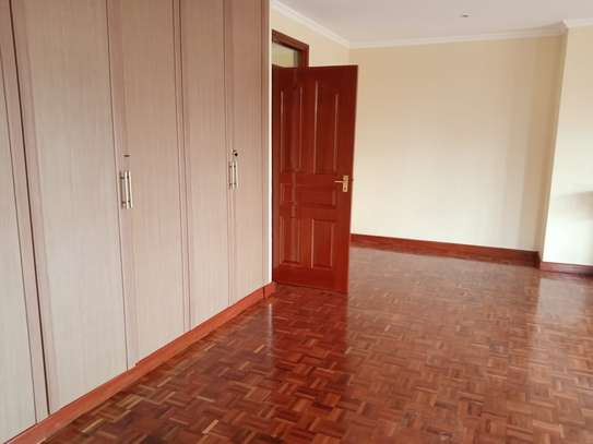 4 bedroom townhouse for sale in Rosslyn image 12