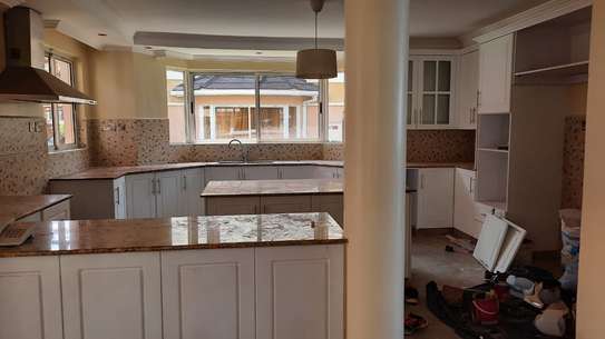 Serviced 5 Bed Apartment with En Suite in Lavington image 5